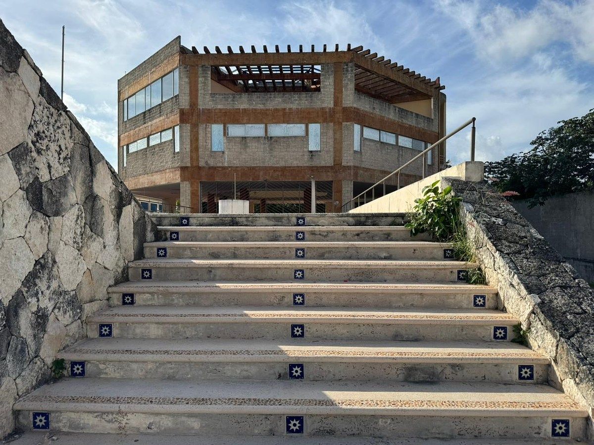 Edificio Universidad, Cancún